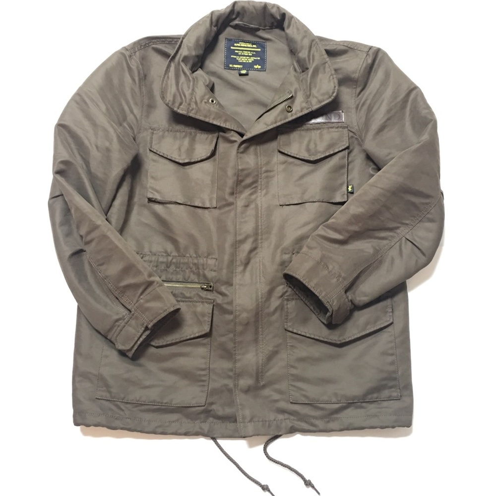 🔥🛫Alpha Industries jacket mens size Large.